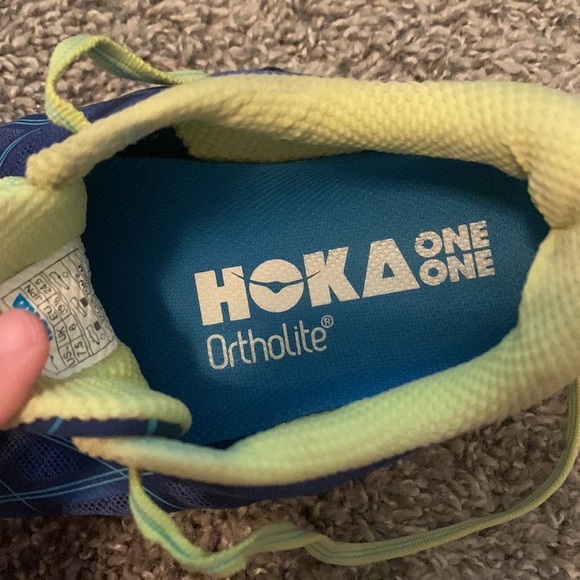 EUC Women’s size 7.5 HOKA ONE ONE Orhtolite Clifton 2 athletic shoes. - Picture 7 of 9